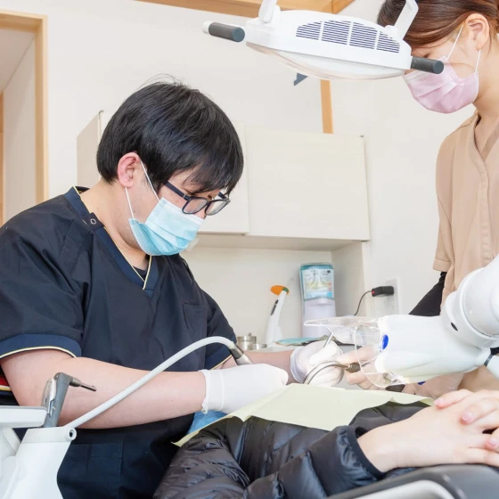 一次手術（インプラントの埋入手術）